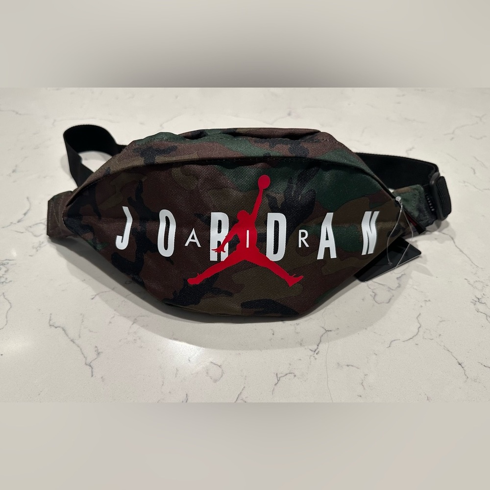 Nike Jordan Fanny Pack Hip Waist Belt Bag Crossbody  Camouflage